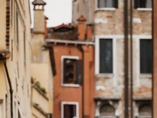 Erick and Grace's Wedding in Venice, Italy 48