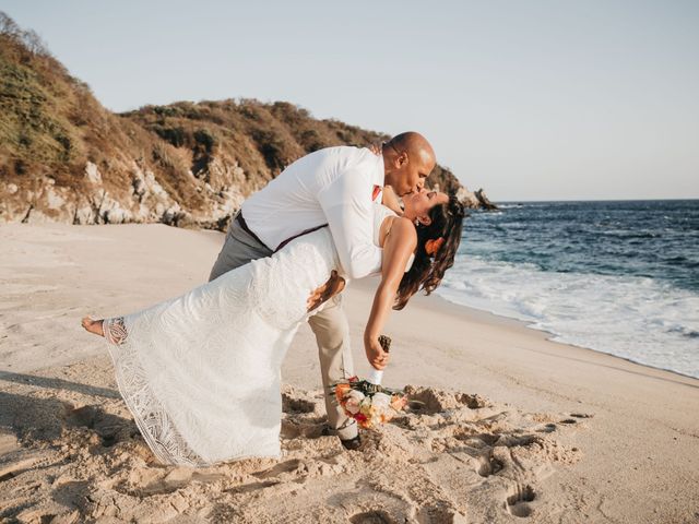 Mike and Amy&apos;s Wedding in Bahias De Huatulco, Mexico 1