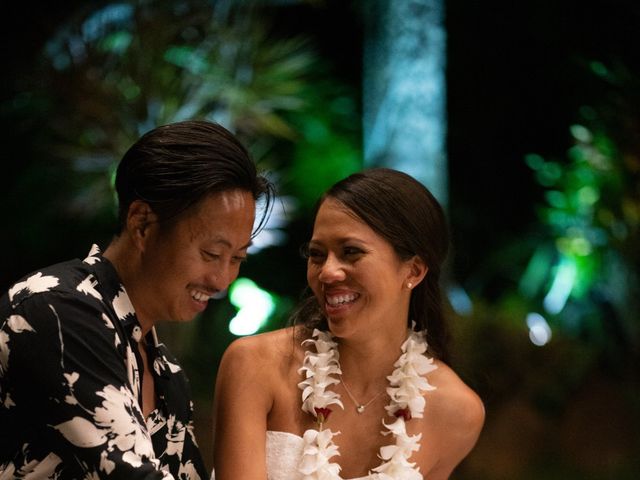 Dan and Kim&apos;s Wedding in Haleiwa, Hawaii 7