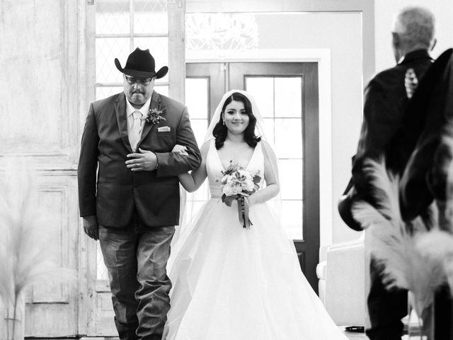 Kyle and Lindsey&apos;s Wedding in Odessa, Texas 26