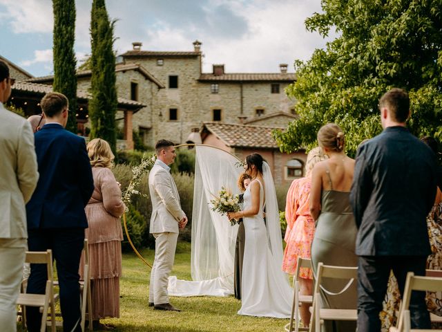 Brent and Rebekah&apos;s Wedding in Arezzo, Italy 40