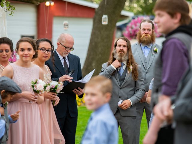 Elizabeth and Shammah&apos;s Wedding in Edgerton, Kansas 8