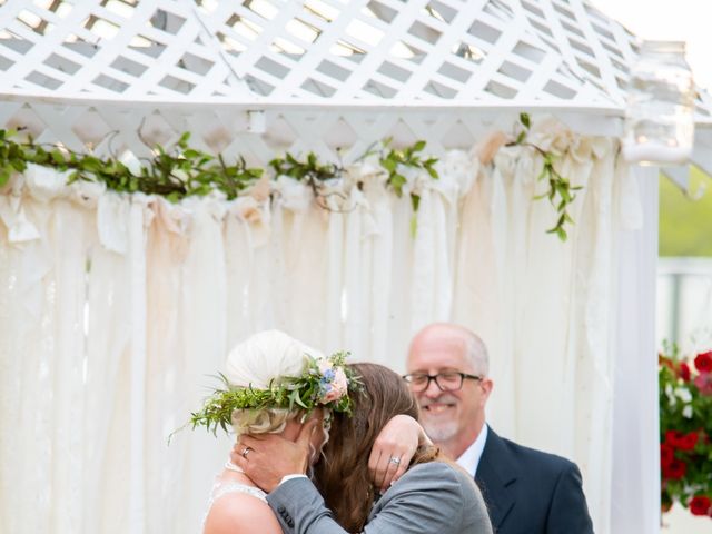 Elizabeth and Shammah&apos;s Wedding in Edgerton, Kansas 40