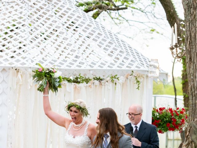 Elizabeth and Shammah&apos;s Wedding in Edgerton, Kansas 43