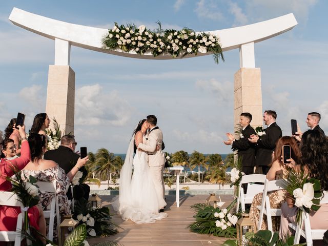 Alfonso and Jessica&apos;s Wedding in Cancun, Mexico 55