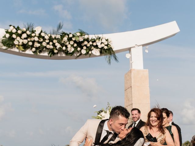 Alfonso and Jessica&apos;s Wedding in Cancun, Mexico 59