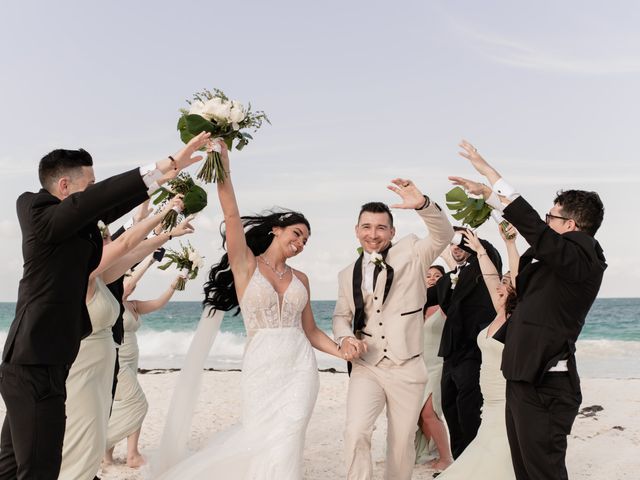 Alfonso and Jessica&apos;s Wedding in Cancun, Mexico 61