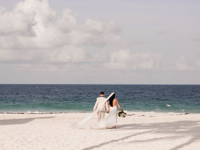 Alfonso and Jessica&apos;s Wedding in Cancun, Mexico 74