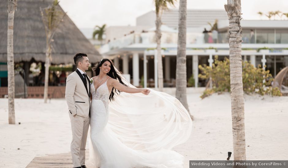 Alfonso and Jessica's Wedding in Cancun, Mexico