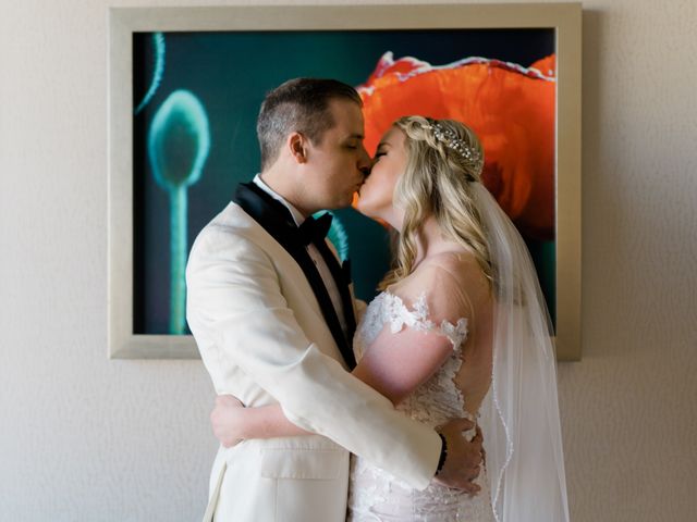 David and Erin&apos;s Wedding in Las Vegas, Nevada 42