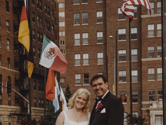 David and Jamey&apos;s Wedding in Kansas City, Missouri 23