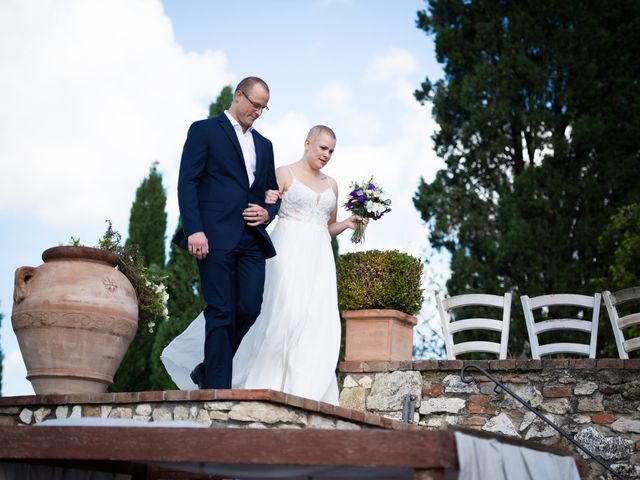 Isa and Lisa&apos;s Wedding in Siena, Italy 19