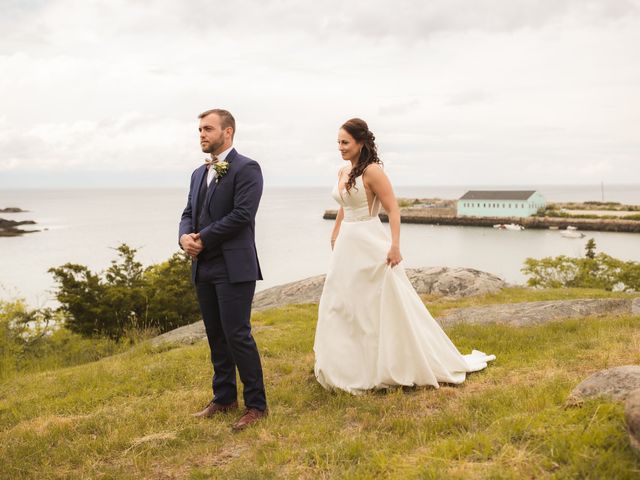 Alex and Lyndsay&apos;s Wedding in Gloucester, Massachusetts 22