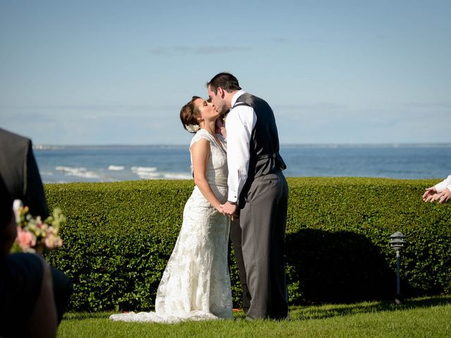 Danielle and Sean&apos;s Wedding in Ogunquit, Maine 10