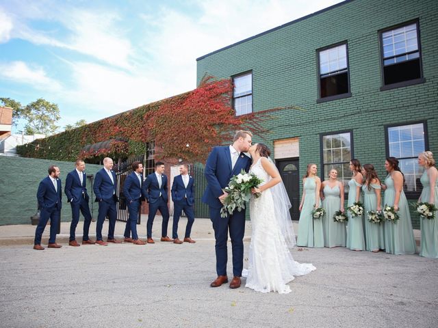Brett and Sarah&apos;s Wedding in Milwaukee, Wisconsin 11