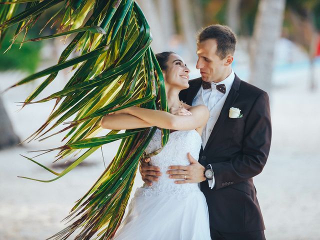 Petra and Richard&apos;s Wedding in Punta Cana, Dominican Republic 7