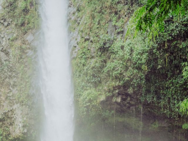 Zach and Lindsey&apos;s Wedding in La Fortuna de San Carlos, Costa Rica 15