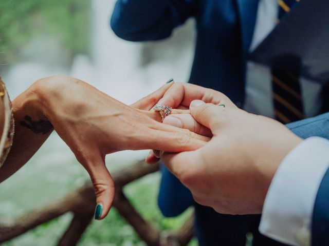 Zach and Lindsey&apos;s Wedding in La Fortuna de San Carlos, Costa Rica 29