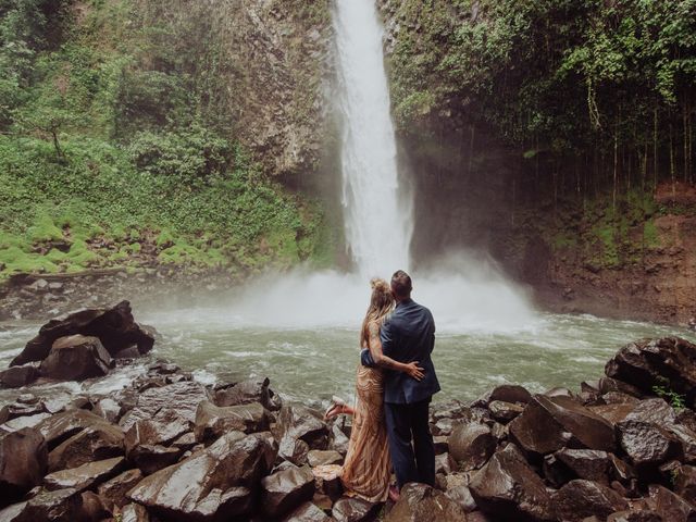 Zach and Lindsey&apos;s Wedding in La Fortuna de San Carlos, Costa Rica 39
