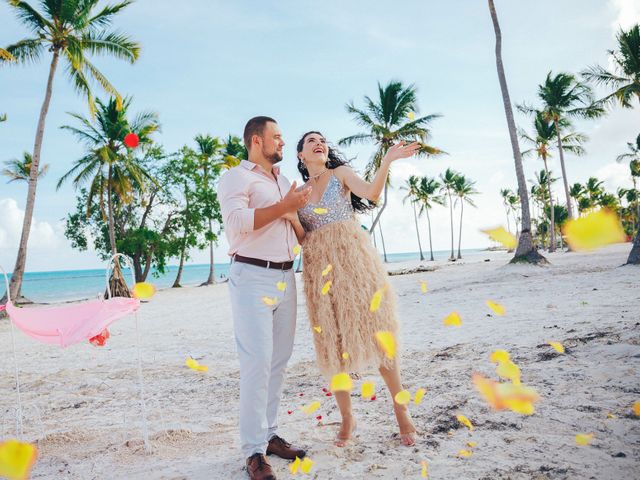 Anna and Alex&apos;s Wedding in Punta Cana, Dominican Republic 8