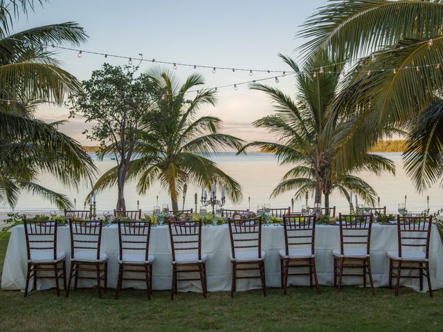 Aubie and Christen&apos;s Wedding in Harbour Island, Bahamas 2