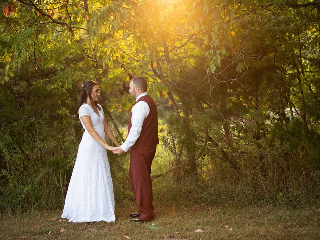Jason and Laura&apos;s Wedding in Highlandville, Missouri 17