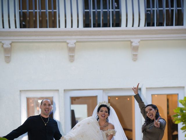 Guillermo and Margelis&apos;s Wedding in Miami, Florida 29