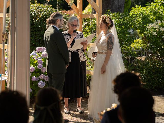 Justin and Lindsey&apos;s Wedding in Portland, Oregon 81