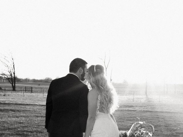 Peyton and Erika&apos;s Wedding in Mount Vernon, Missouri 32