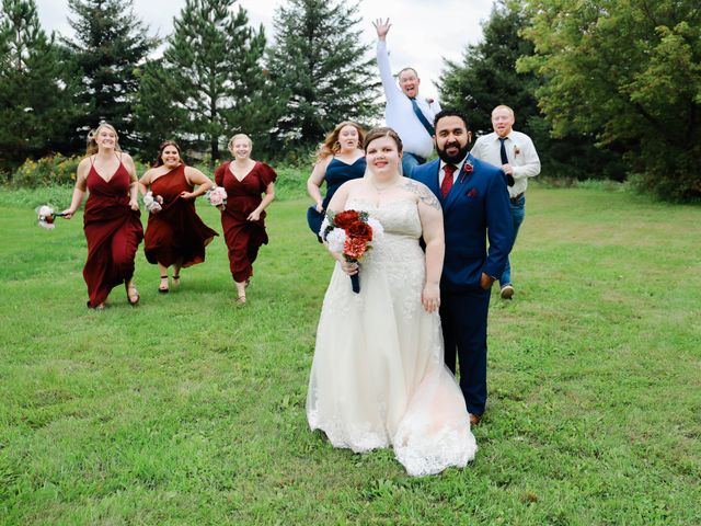 Maggie and Deonte&apos;s Wedding in Stewartville, Minnesota 6