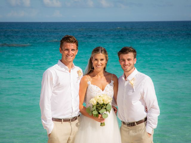 Sean and Jillian&apos;s Wedding in Hamilton, Bermuda 5