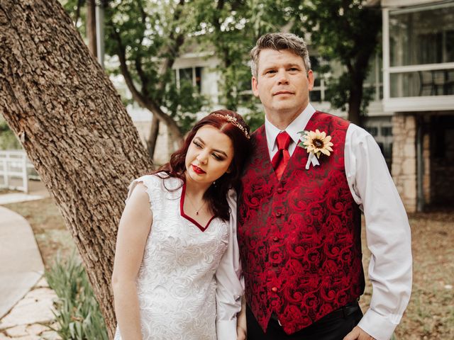 Staton and Charlotte&apos;s Wedding in Salado, Texas 3