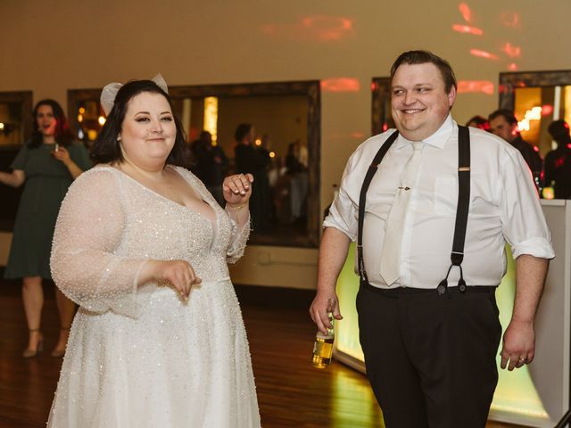 Tom and Jessica&apos;s Wedding in Springfield, Missouri 35