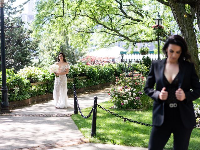 Lana and Kara&apos;s Wedding in New York, New York 19