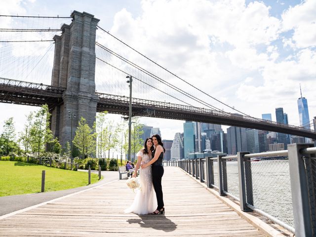 Lana and Kara&apos;s Wedding in New York, New York 36