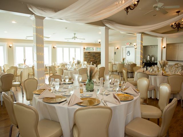 Anthony and Shannon&apos;s Wedding in Elizabethtown, Pennsylvania 22