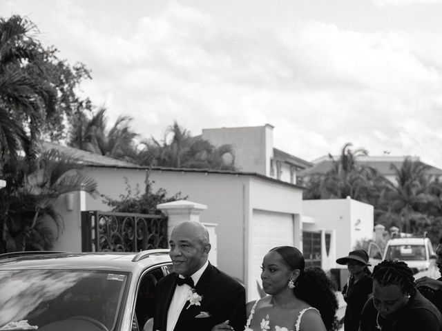 Tyler and Imani&apos;s Wedding in Playa del Carmen, Mexico 32