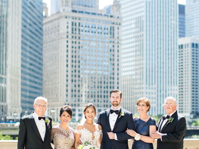 Brad and Arianne&apos;s Wedding in Chicago, Illinois 31