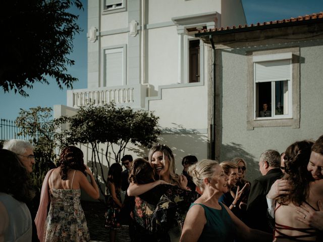 Alexandre and Geninha&apos;s Wedding in Porto, Portugal 29
