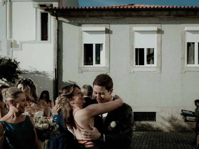 Alexandre and Geninha&apos;s Wedding in Porto, Portugal 30