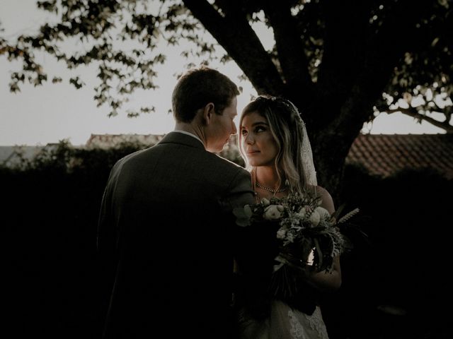 Alexandre and Geninha&apos;s Wedding in Porto, Portugal 41