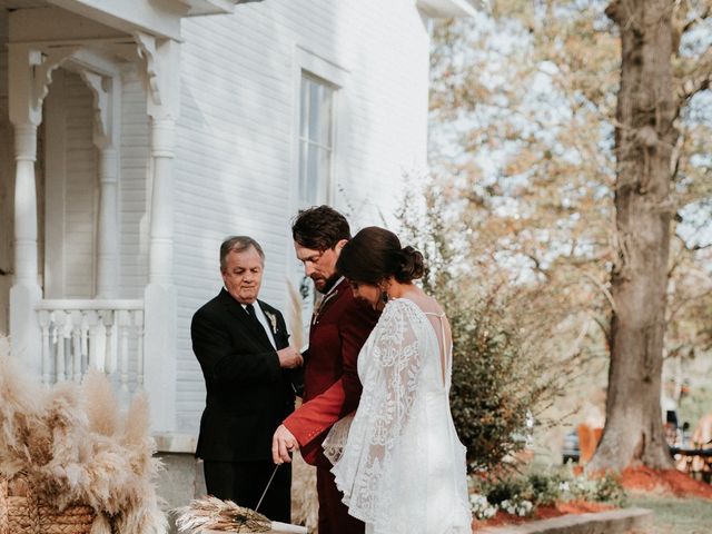 Joshua and Kristena&apos;s Wedding in Ohatchee, Alabama 15