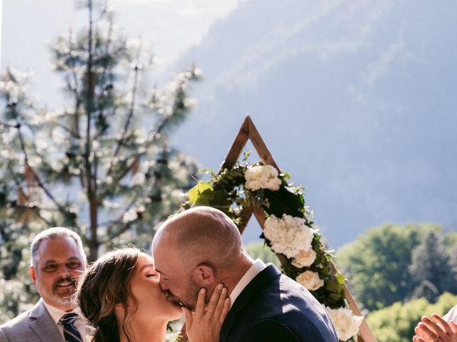 Eric and Summer&apos;s Wedding in Leavenworth, Washington 65