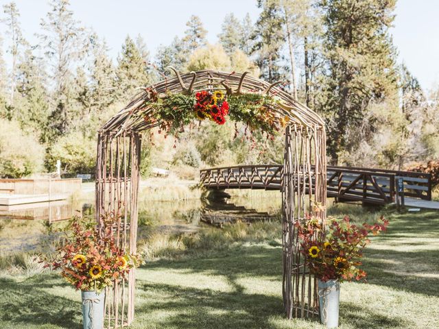 Christian and Ashley&apos;s Wedding in Bend, Oregon 28