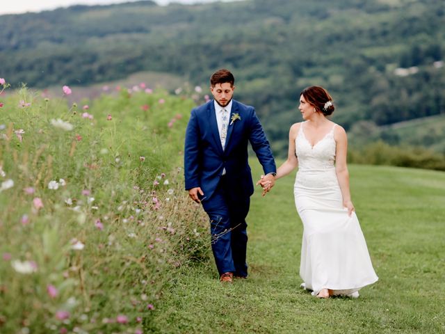 Jennifer and Collin&apos;s Wedding in Munnsville, New York 9