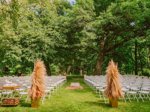 Nicholas and Jordan&apos;s Wedding in Cedar Rapids, Iowa 68