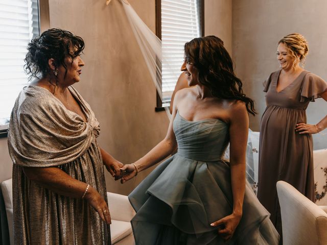 Nicholas and Kaylee's Wedding in De Pere, Wisconsin 33