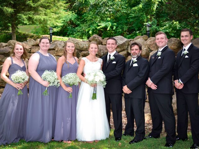 Nikolai and Brittany&apos;s Wedding in Sevierville, Tennessee 4