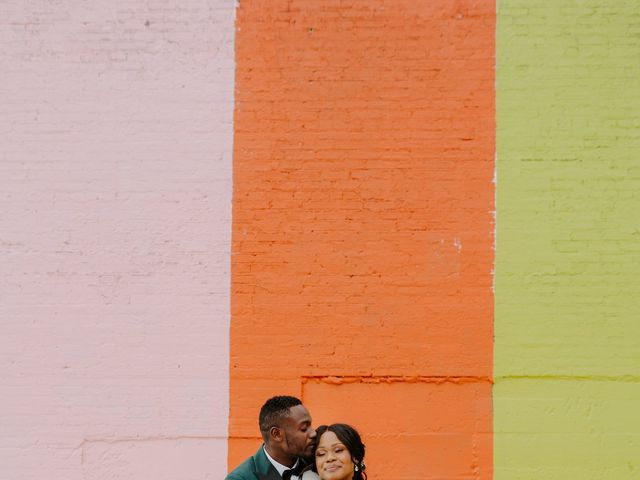 Wes and Lauren&apos;s Wedding in Grand Rapids, Michigan 23