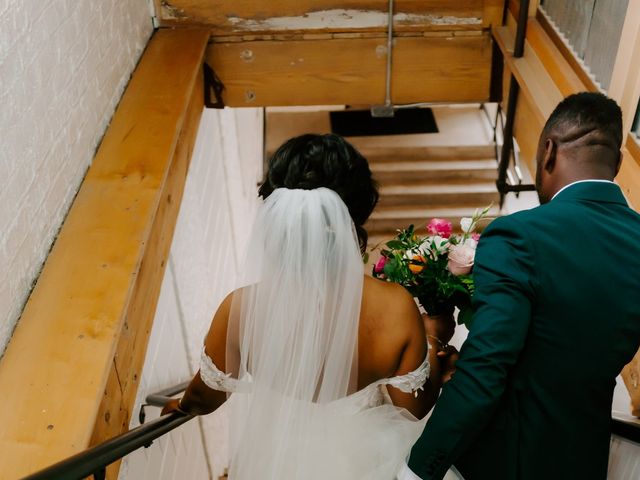Wes and Lauren&apos;s Wedding in Grand Rapids, Michigan 34